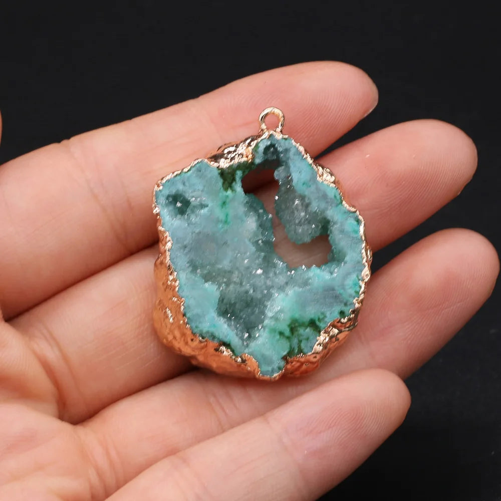 Irregular Green Quartz Crystal Natural Druzy Agates Pendants Natural Green Stone Quartz DIY Jewelry Making 25X35-30X40Mm