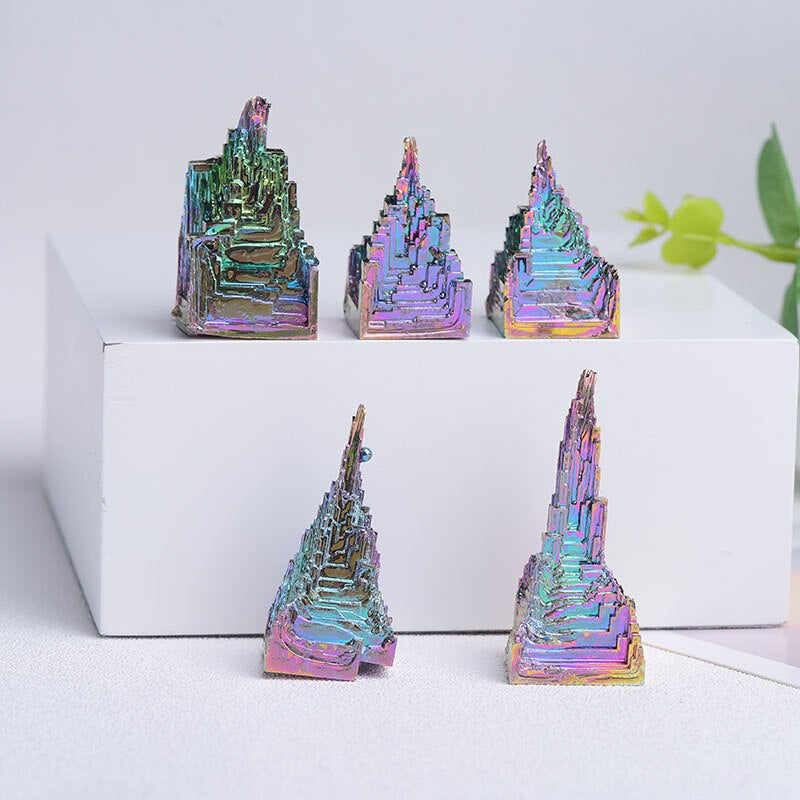 1Piece Natural Bismuthmetal Quartz Pyramid Bismuth Ore Quartz Gemstone Reiki Healing Stone Home Decoration Raw Crystals