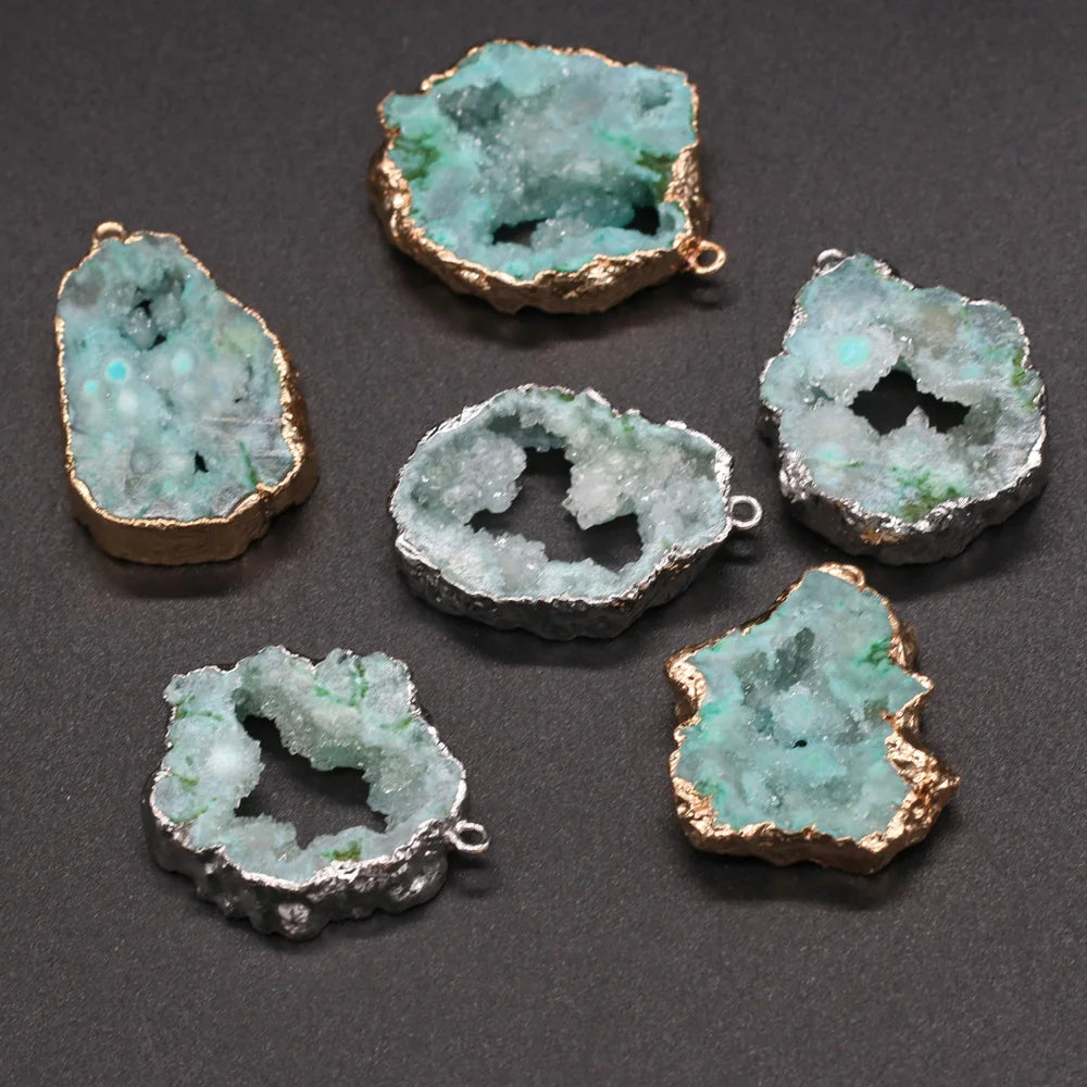 Irregular Green Quartz Crystal Natural Druzy Agates Pendants Natural Green Stone Quartz DIY Jewelry Making 25X35-30X40Mm